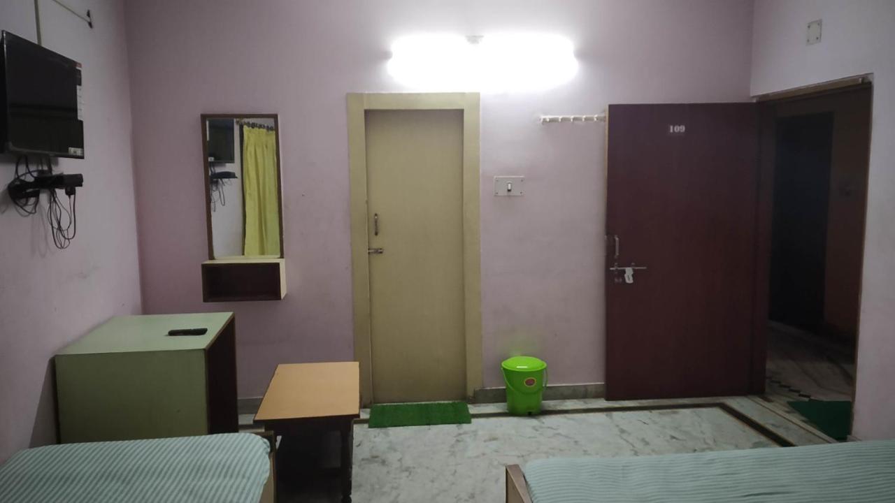 Hotel Vijay Shankar Ranchi Bagian luar foto